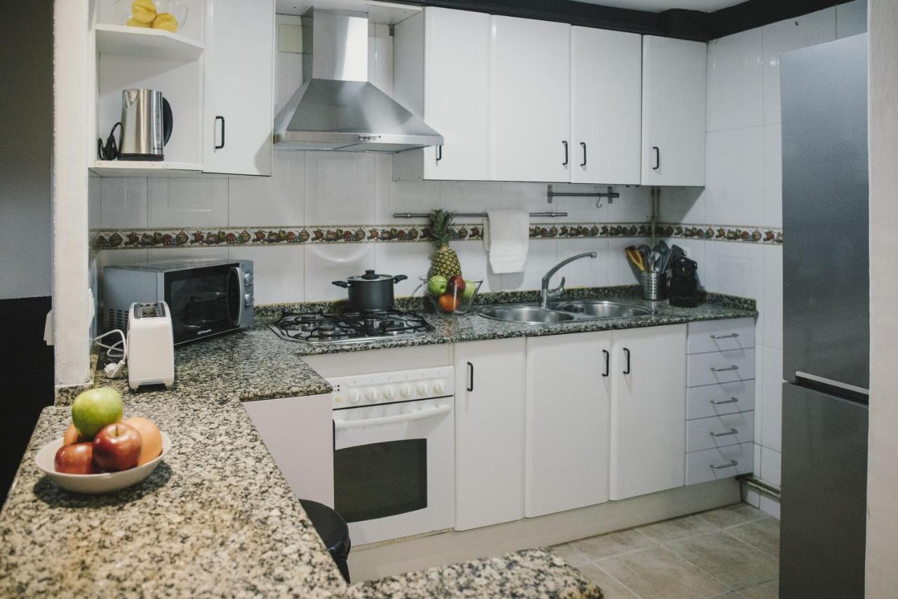 Bbarcelona Parallel Apartment מראה חיצוני תמונה
